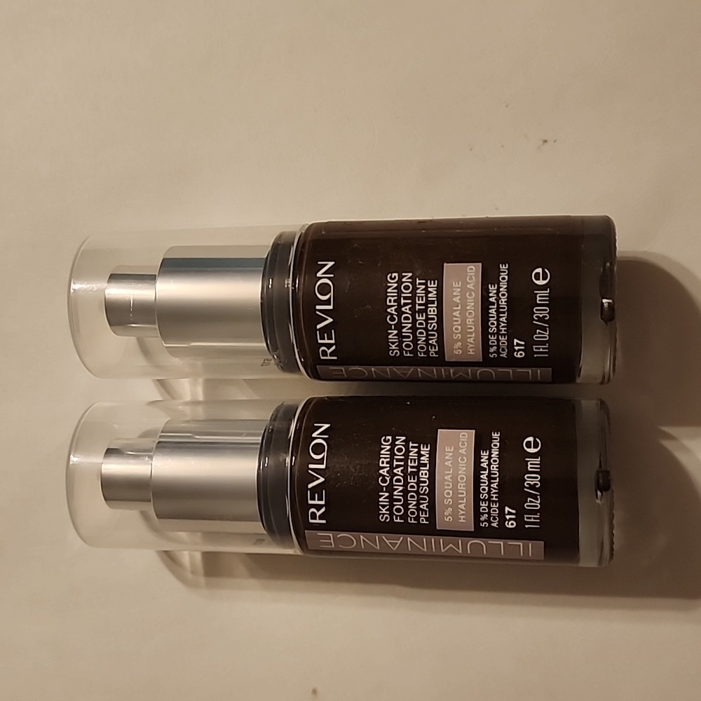 (Lot of 2) Revlon Illuminance Skin-Caring Foundation Ebony 617